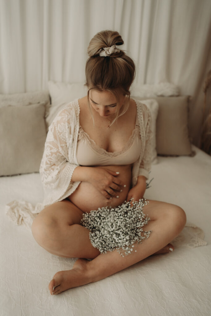 babybauchfotograf-schwangerschafsfotoshooting-aalen-ellwangen-schwäbisch-gmünd-heidenheim