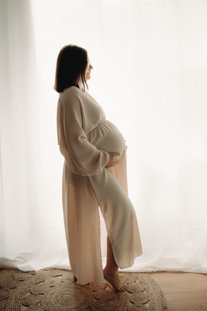 babybauchfotograf-schwangerschafsfotoshooting-aalen-ellwangen-schwäbisch-gmünd-heidenheim